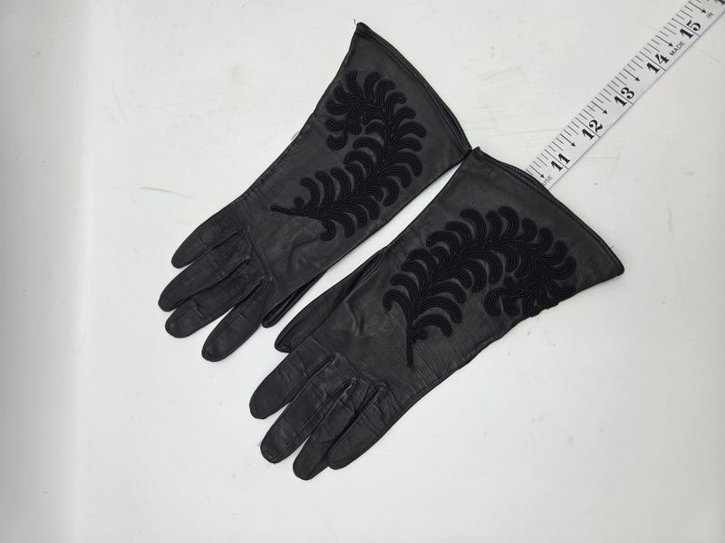 Soutache Embroidery Black Leather Gloves
