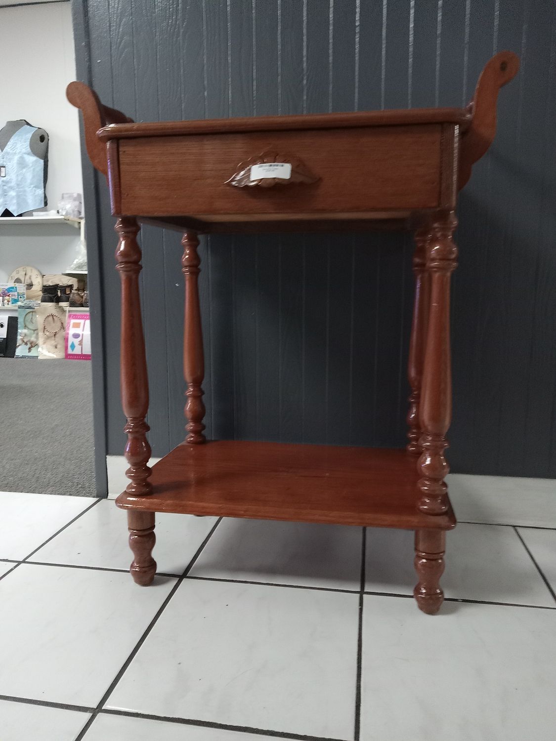 Serving Table