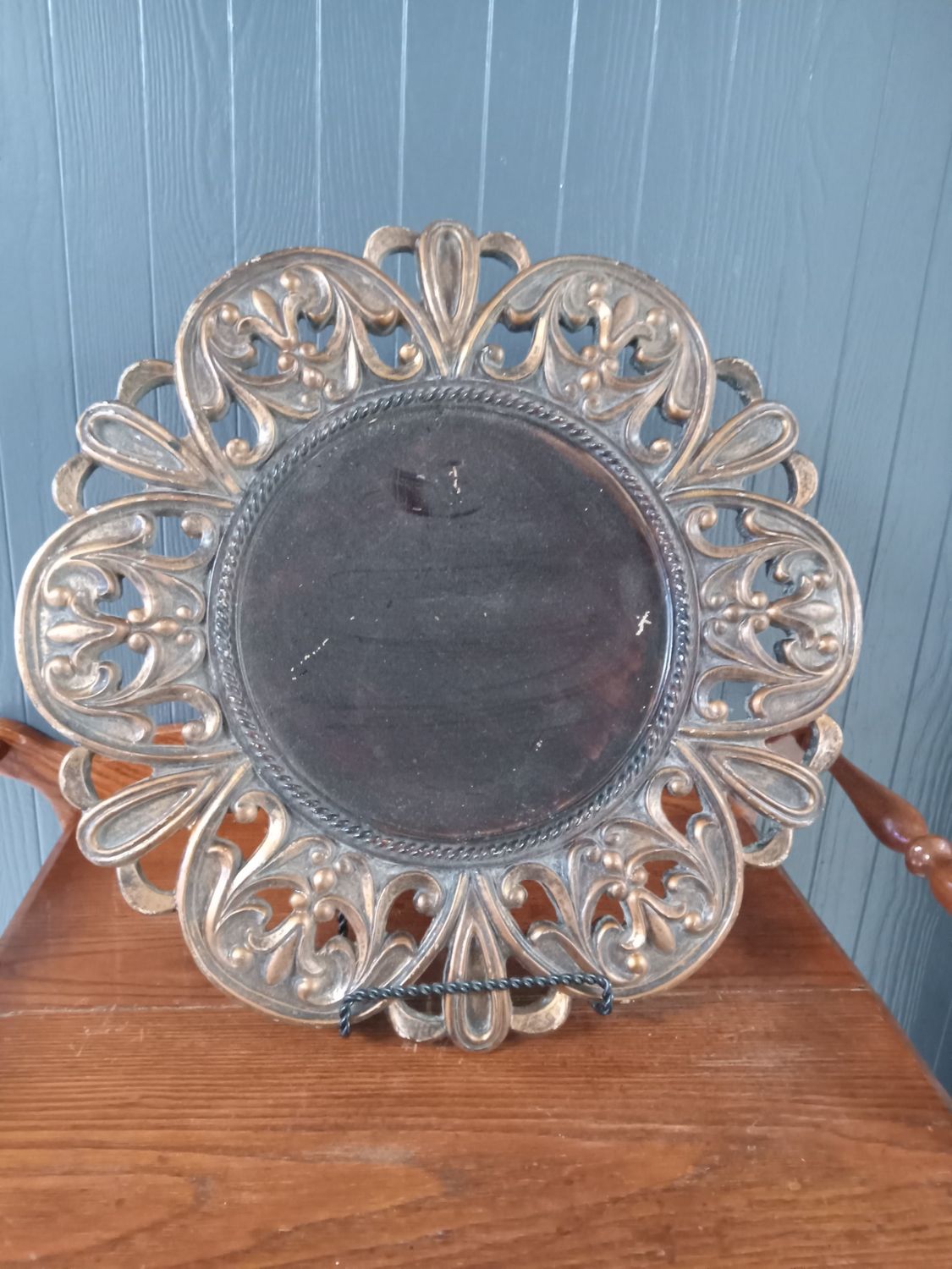Art Decor With Stand