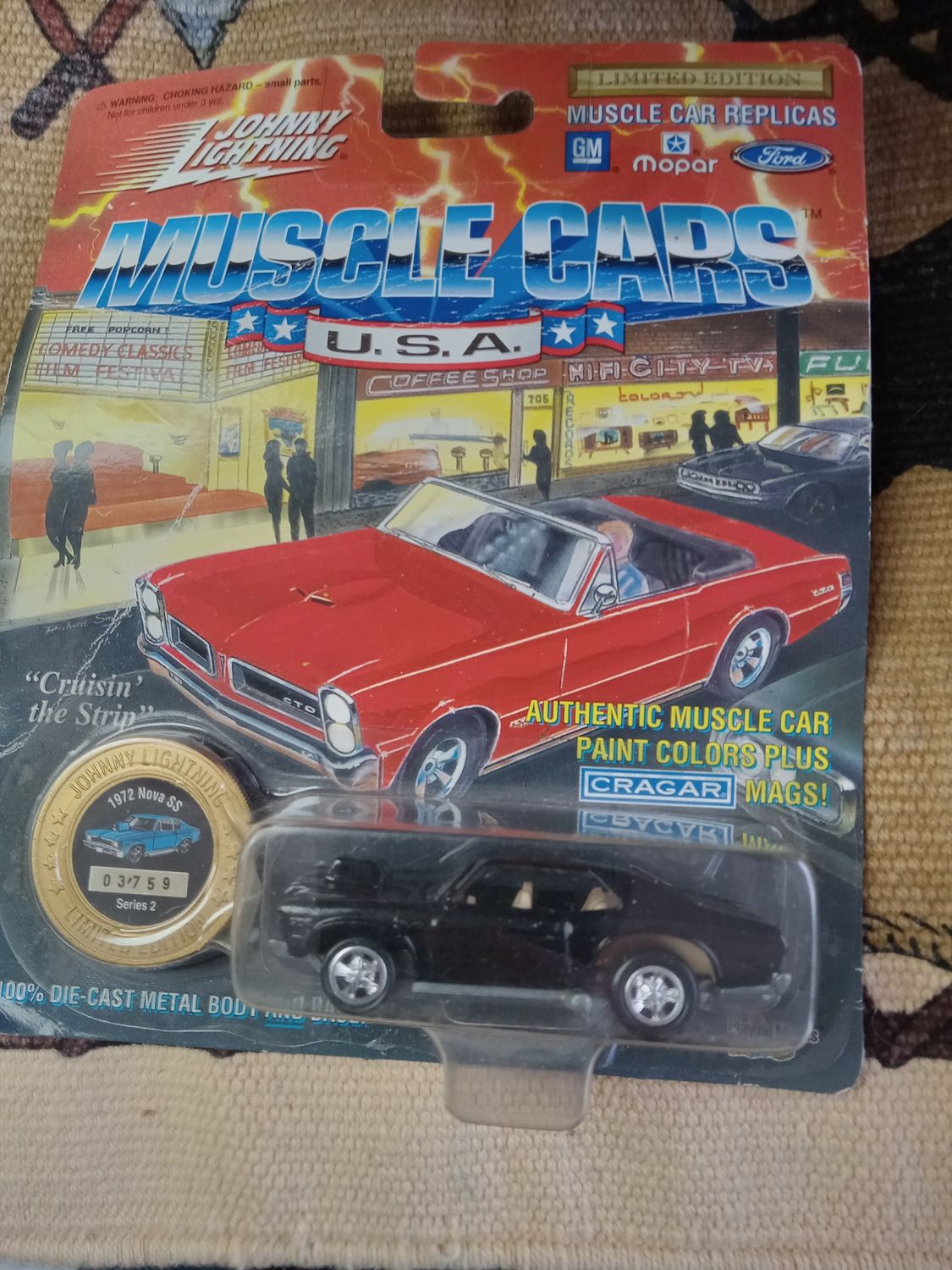 Johnny Lightning Muscle Cars 1972 Nova SS