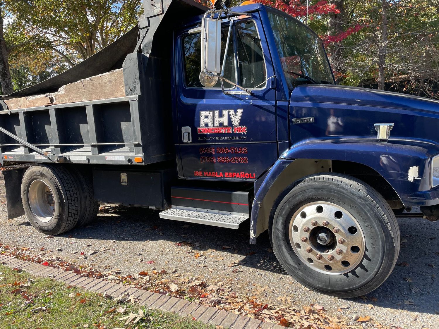 5-7 yr Dump Truck, Diesel- PER LOAD