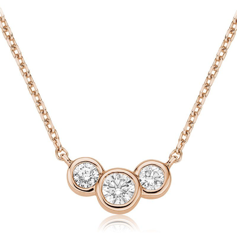 ​Collier diamant trinité