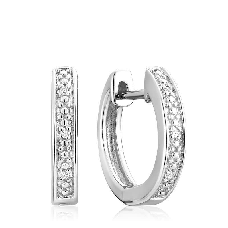 Boucle d’oreilles huggies