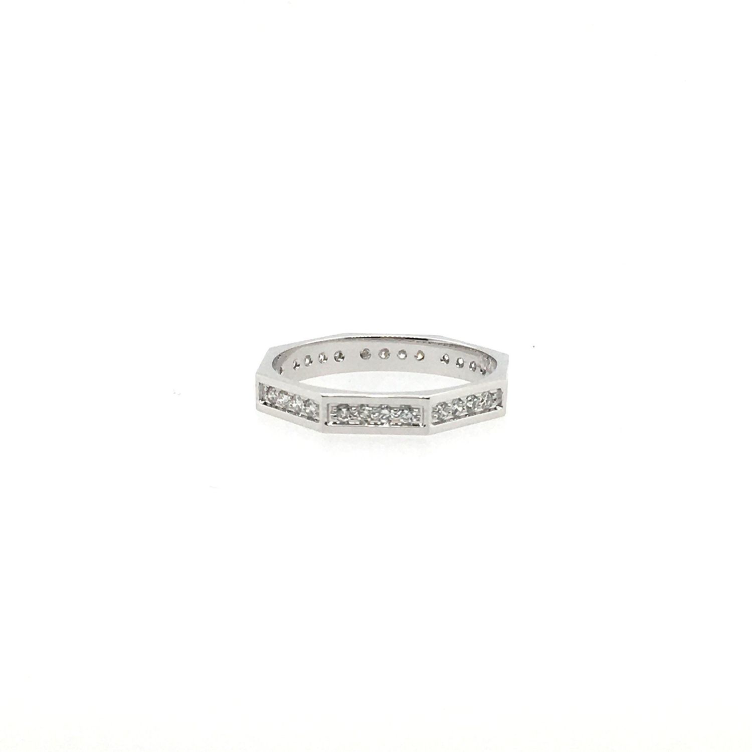 Bague eternite diamants