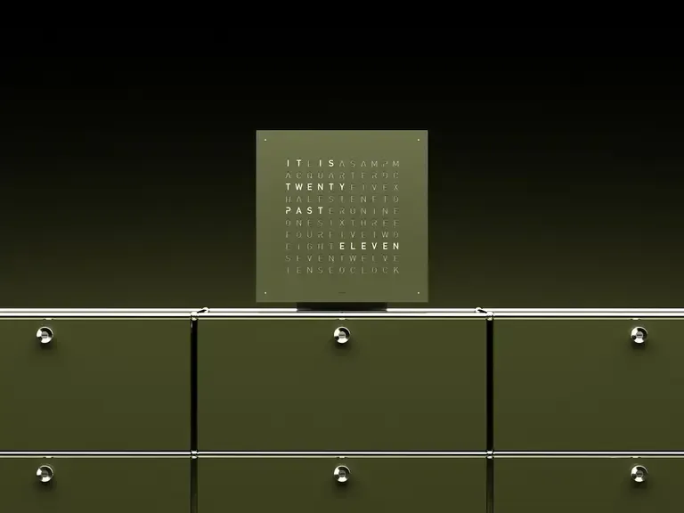 QLOCKTWO EARTH 45 - OLIVE QLOCKTWO EARTH 45 - OLIVE
