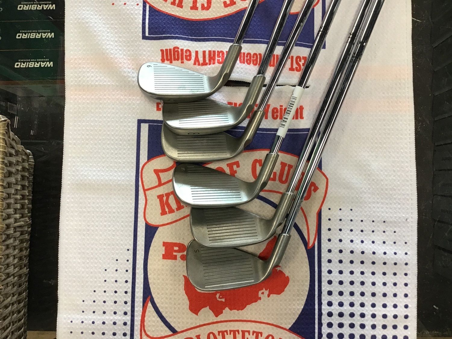 Used Ping i5 Irons 5-PW  RH Steel Stiff