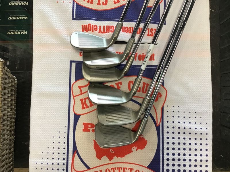 Used Ping i5 Irons 5-PW  RH Steel Stiff