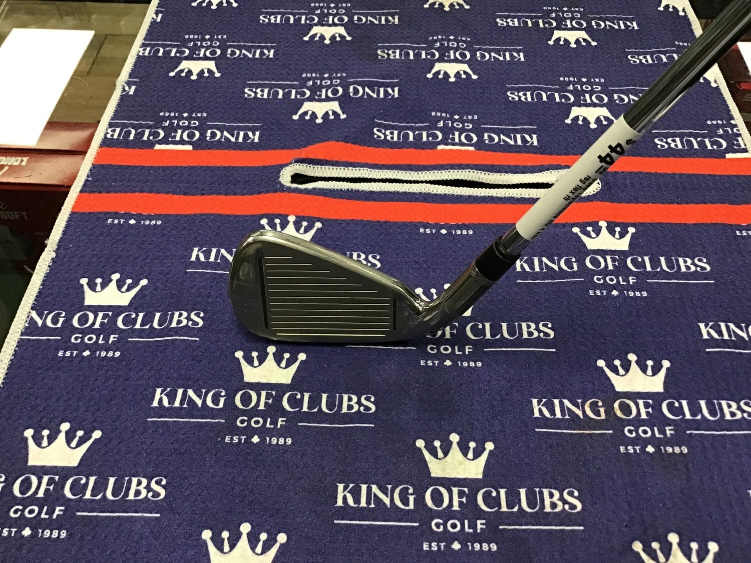 Used Taylormade M2 4 iron reg flex rh