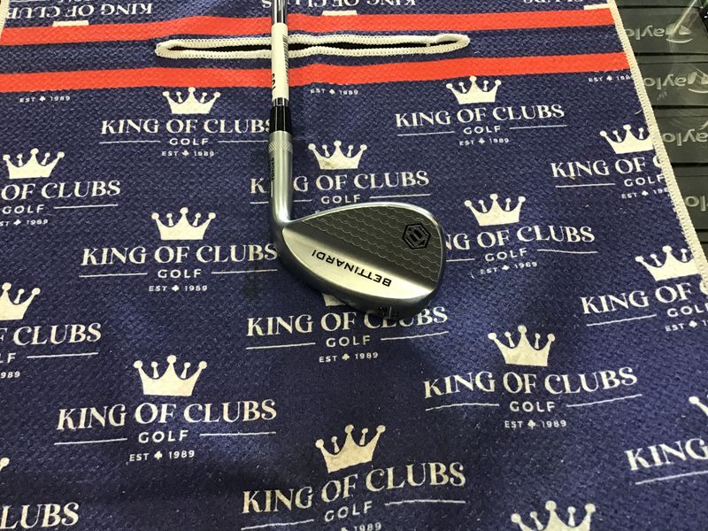 Used Bettinardi 52 RH HLX 3.0