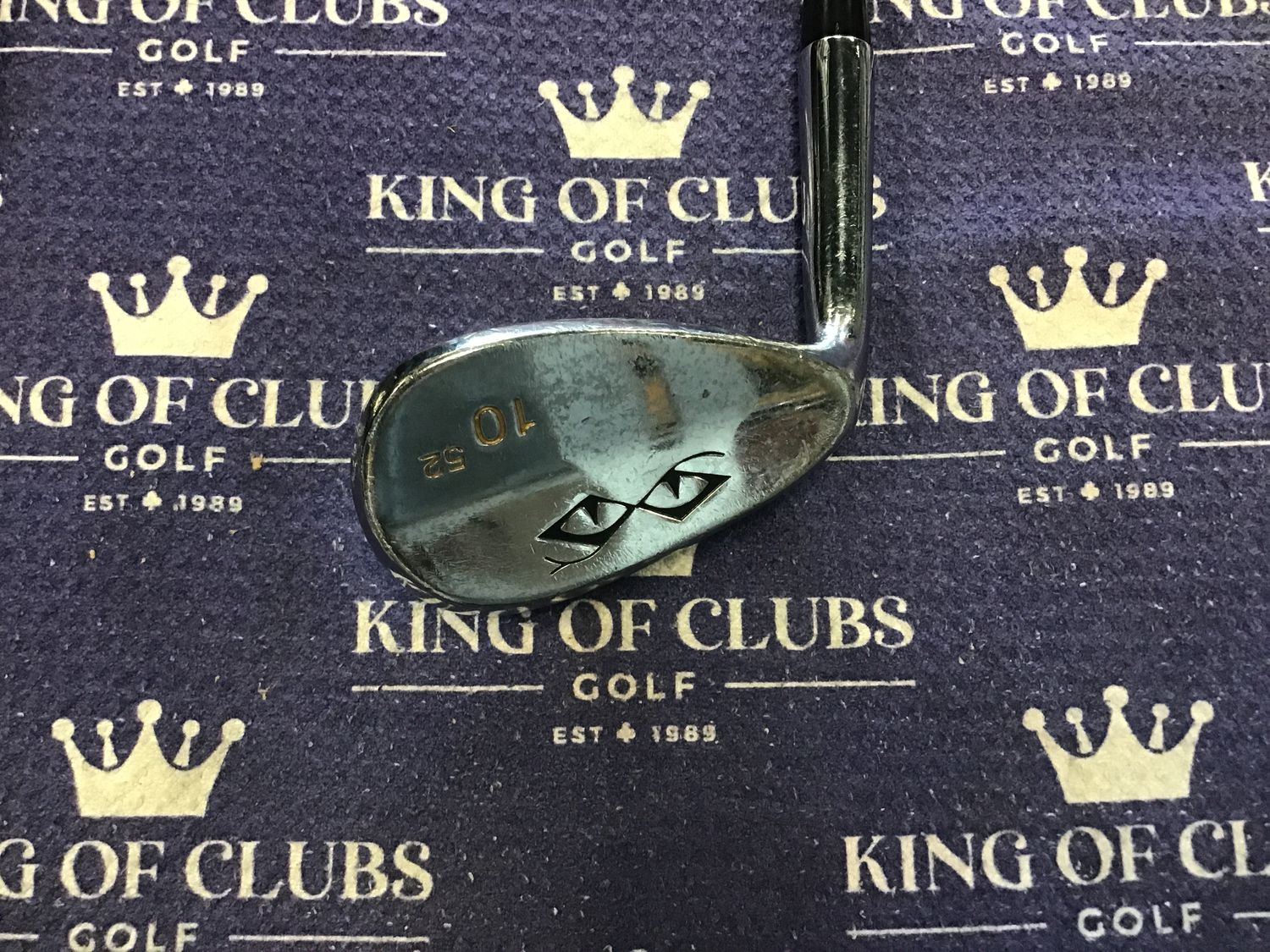 Used LH Snare eyes 52