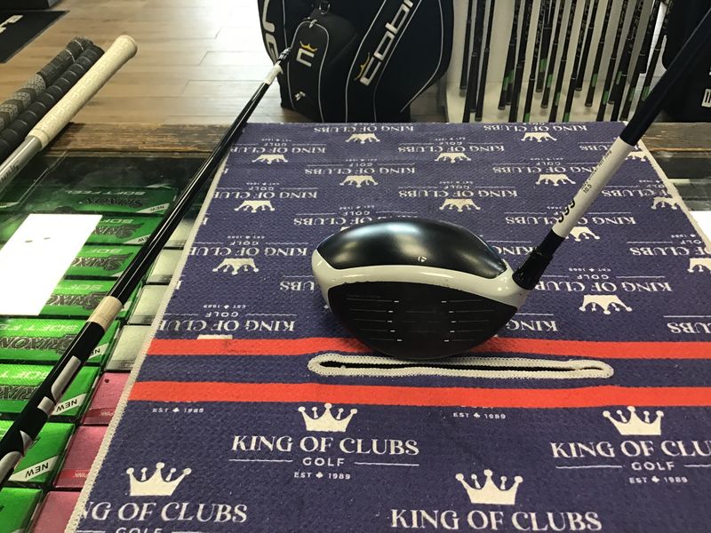 Used taylormade Sim 2 Max Driver RH Reg 10.5