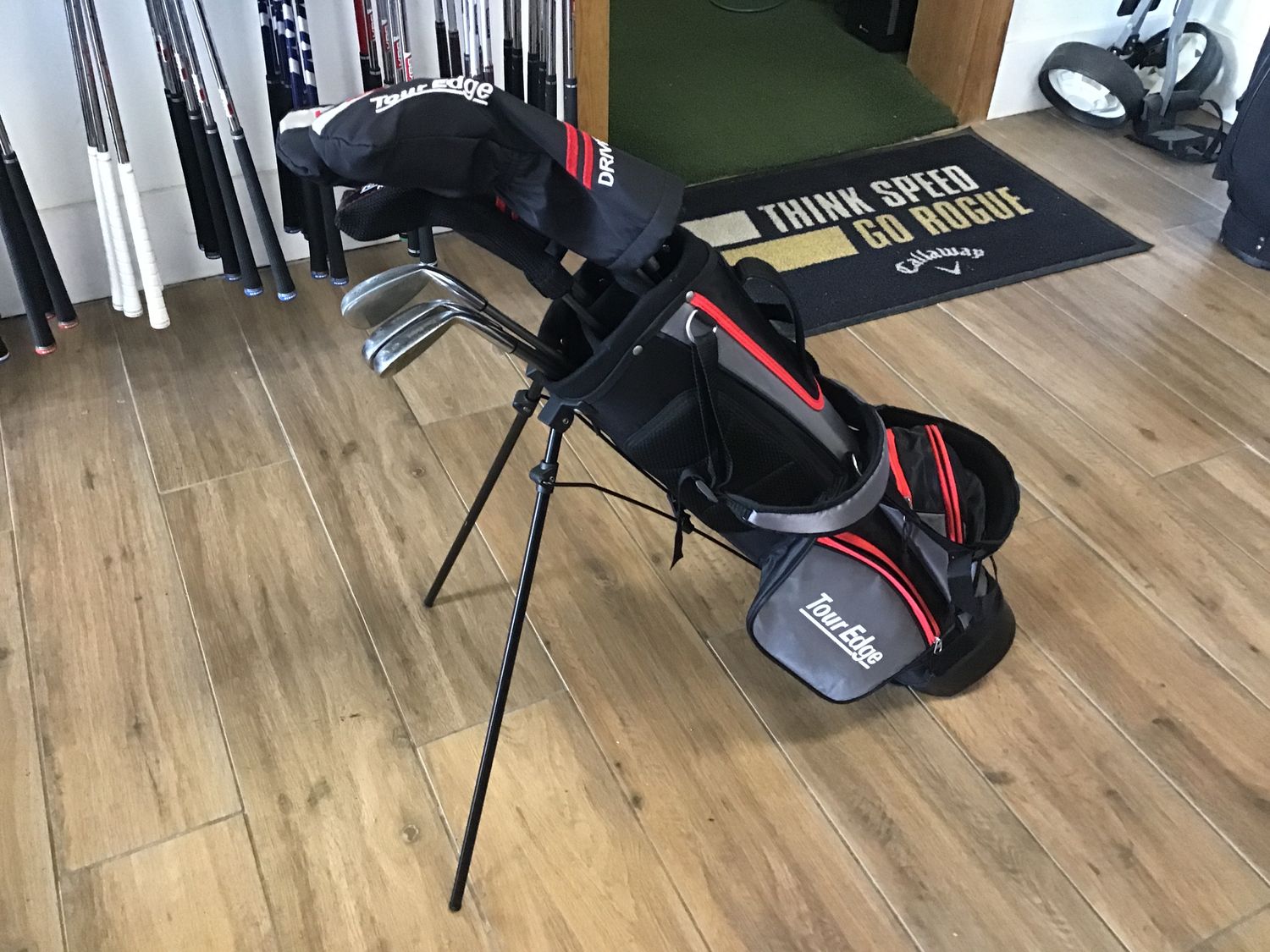 Used Tour edge LH Red Hot Launch Junior set