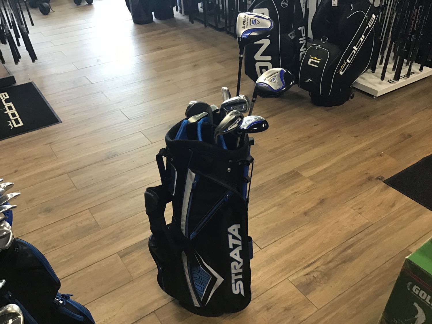 Used Strata Mens Blue LH