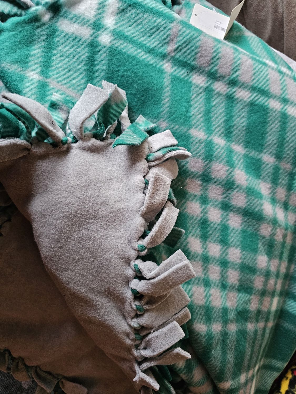 Polar Fleece- Green plaid (light gray)