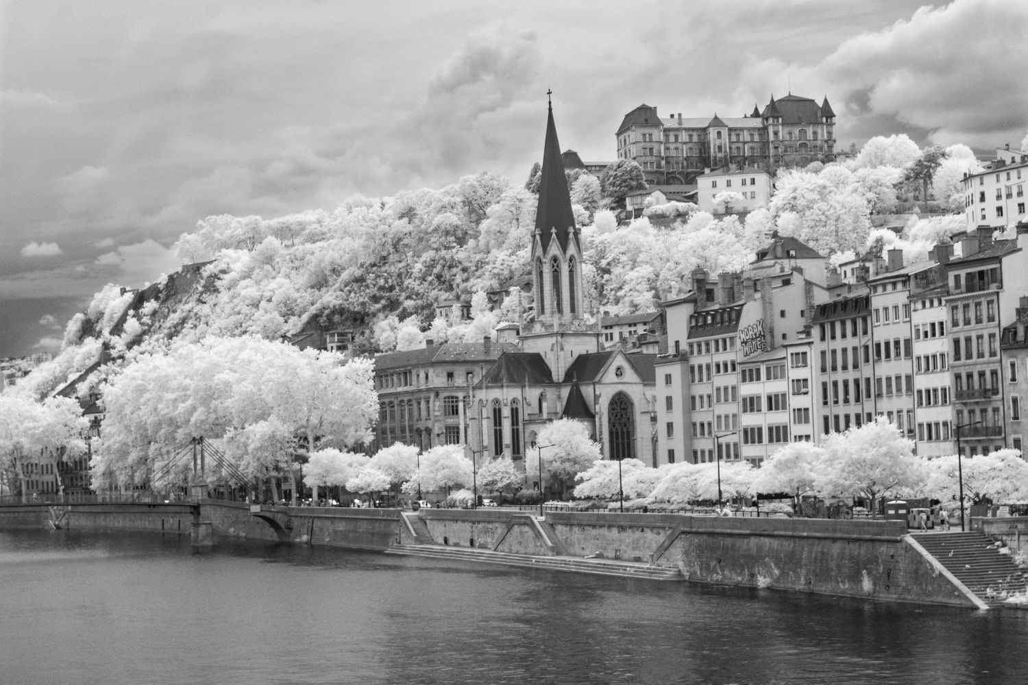 Ville de Lyon, blanchie