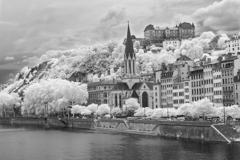 Ville de Lyon, blanchie