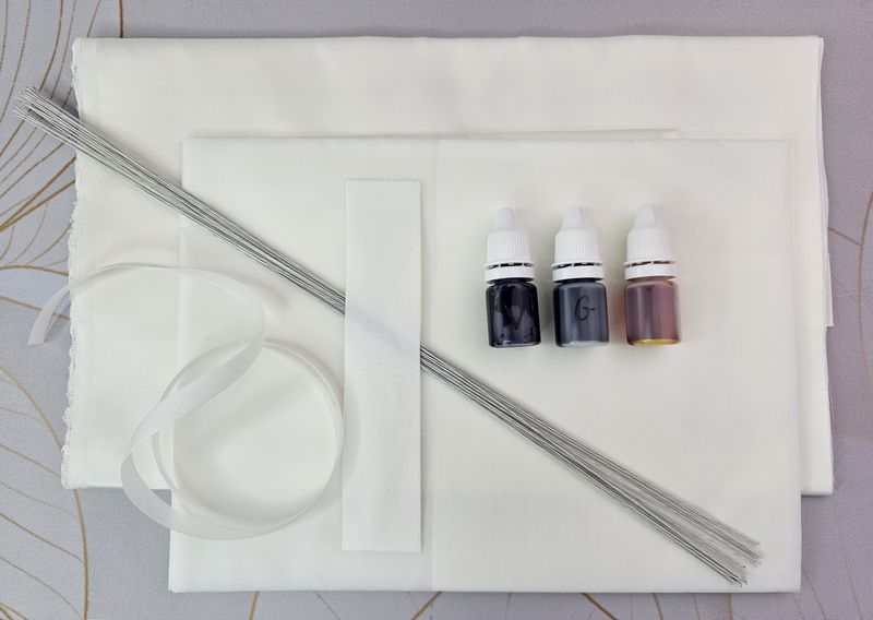 Materialien-Set „Kleine Violett“