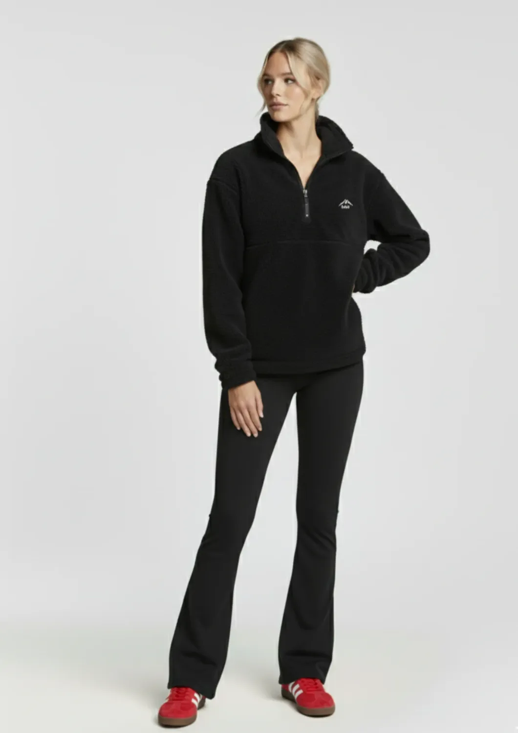 The Peak Fleece In Black