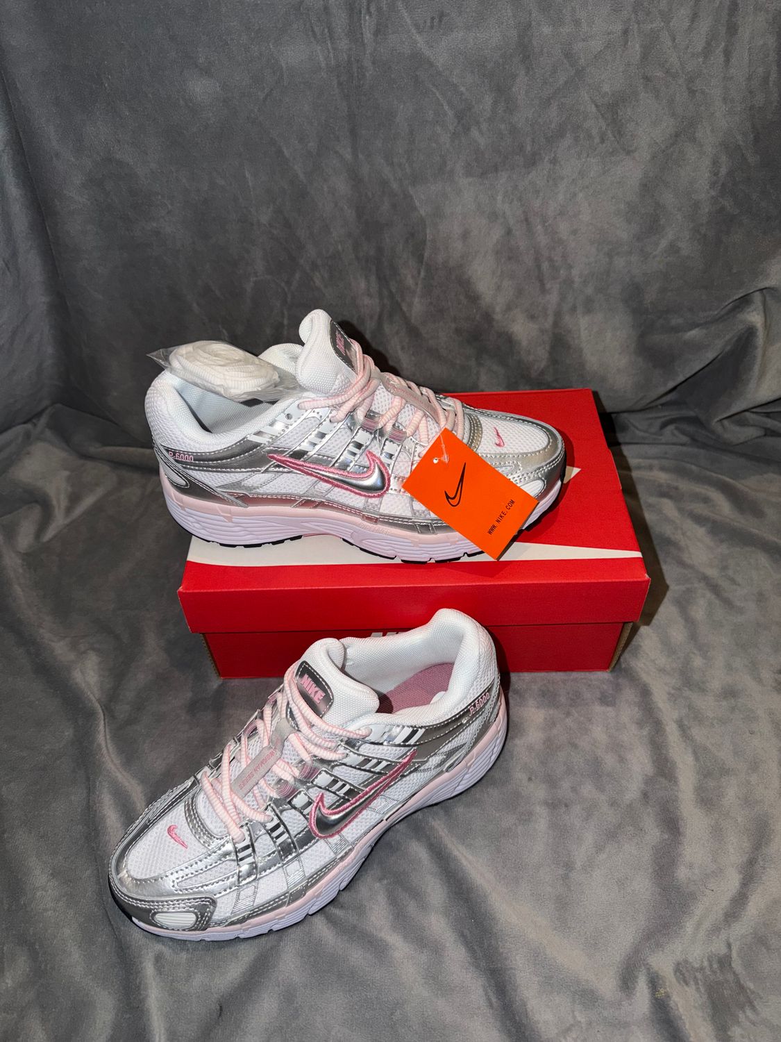 Nike P6000 light pink