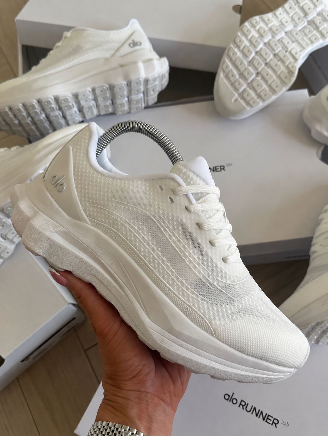 Ladies alo trainers