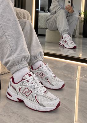 New Balance 530 White &amp; burgandy
