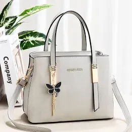 Essentia Luxe