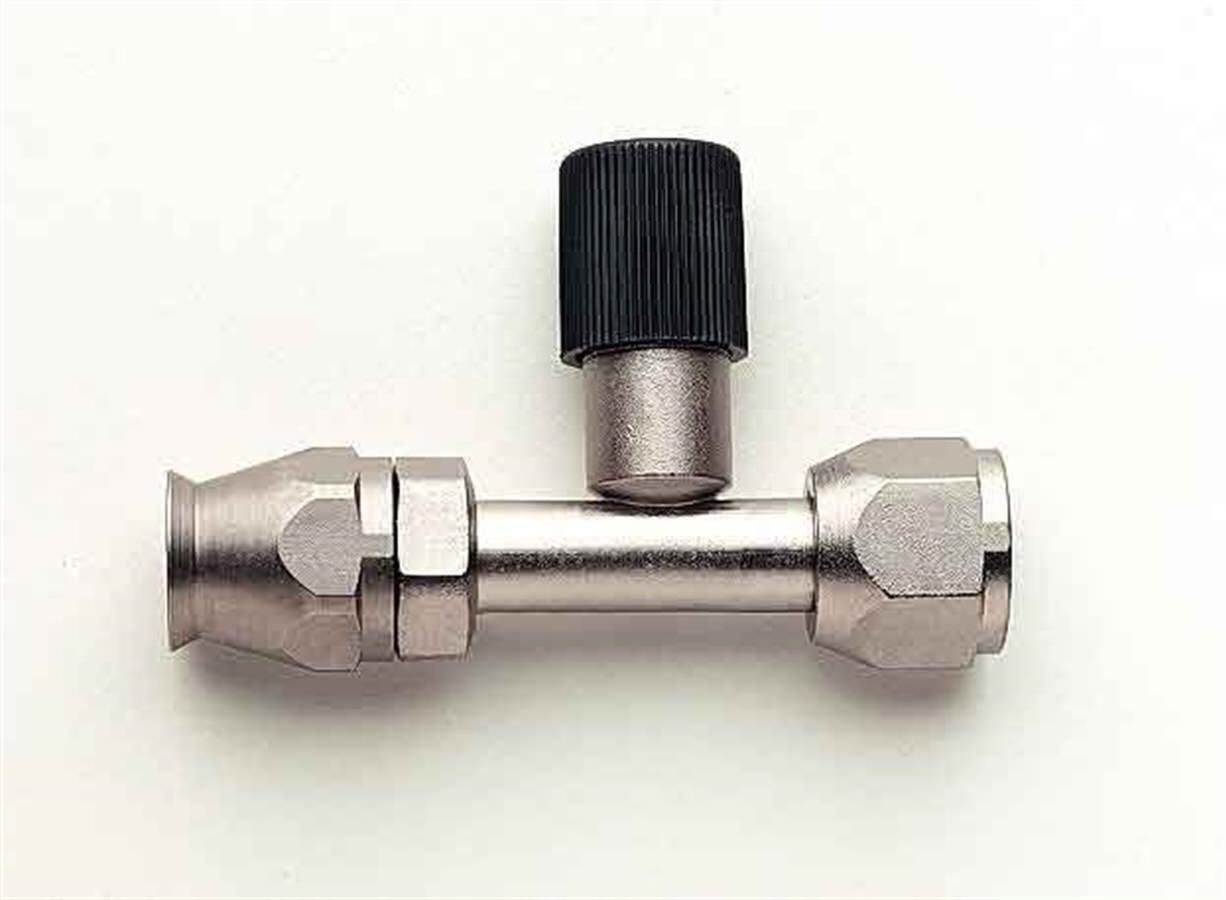 AEROQUIPStraight -10 Hose End w/Charge Port