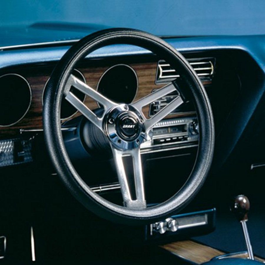 GRANTClassic Steering Wheel