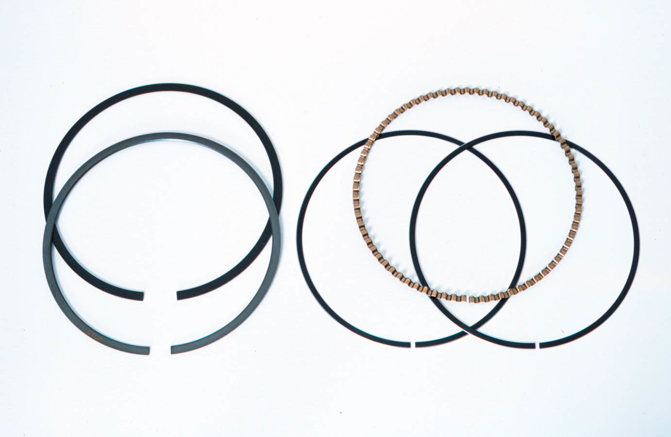 MAHLE PISTONSPiston Ring Set 4.440 Bore 1.5 1.5 3.0mm