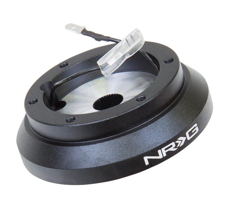 NRG INNOVATIONSteering Hub Short Subaru / Mitsubishi