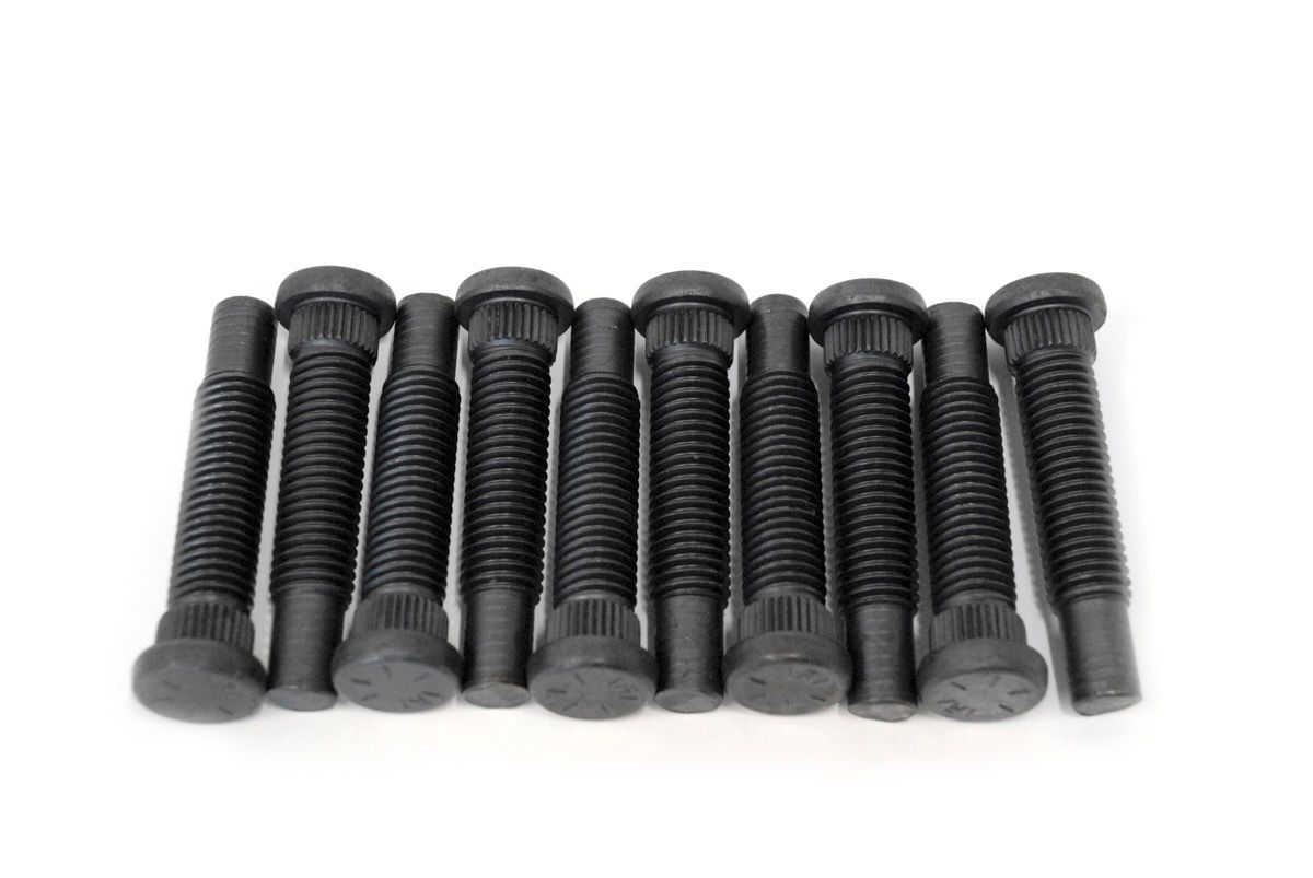 MOSER ENGINEERING5/8in-11 x 2.5in Wheel Stud Kit .685 Knurl 10pk