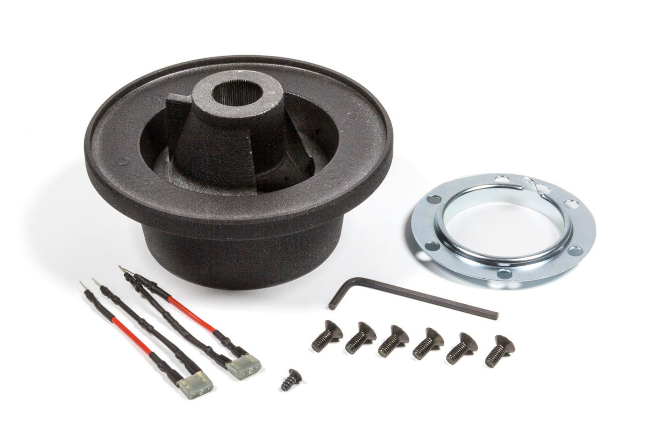 MOMO AUTOMOTIVE ACCESSORIESSteering Wheel Adapter BMW E90 HUB