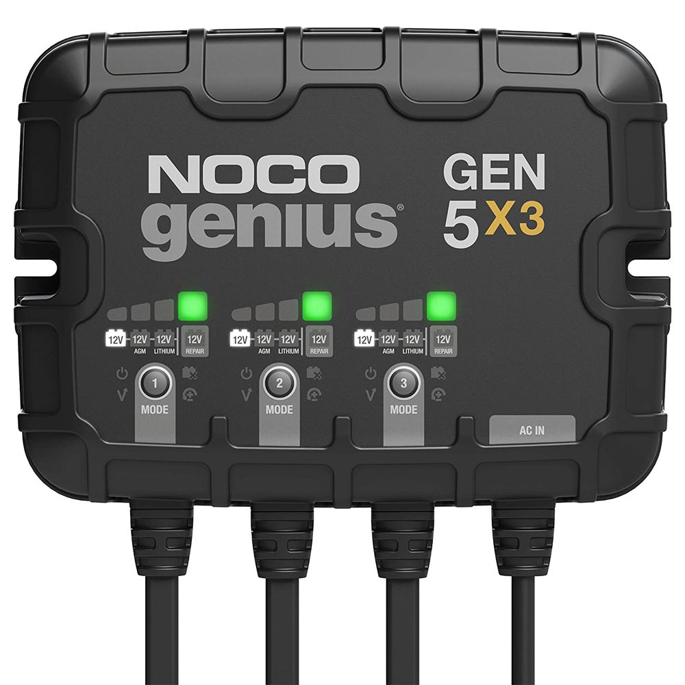 NOCOBattery Charger 3-Bank 15 Amp Onboard