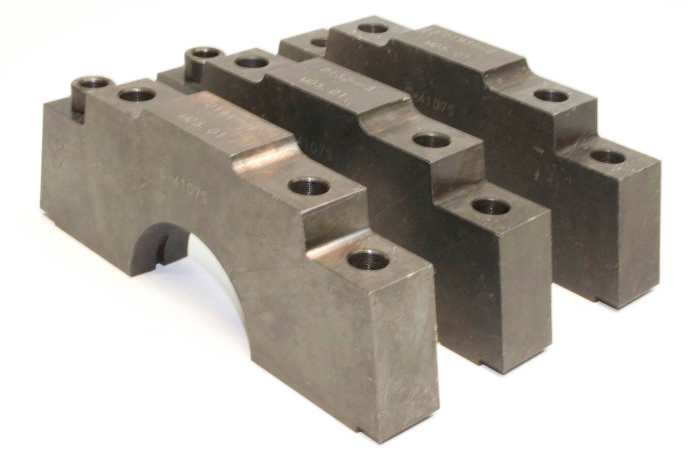 PRW INDUSTRIES, INC.Billet Main Caps Chevy 396-454 2 to 4-Bolt Conv