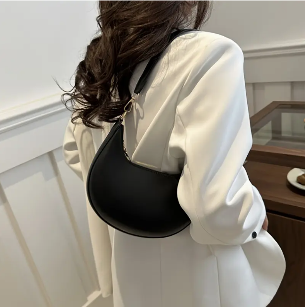Zayra Rose Retro High-End Moon-Shaped Baseball Bag for Women - Black