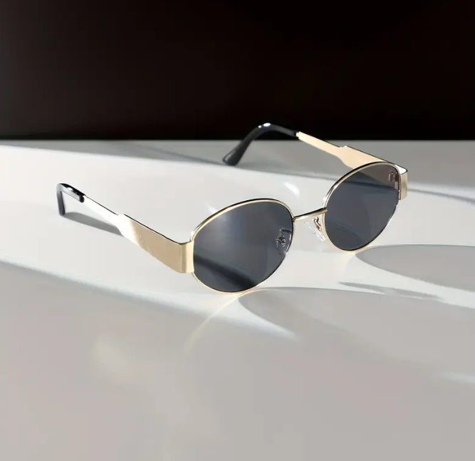 Zayra Rose Premium Preppy Style Oval Glasses with Polished Metal Frame, Full Rim Mirrored Lenses