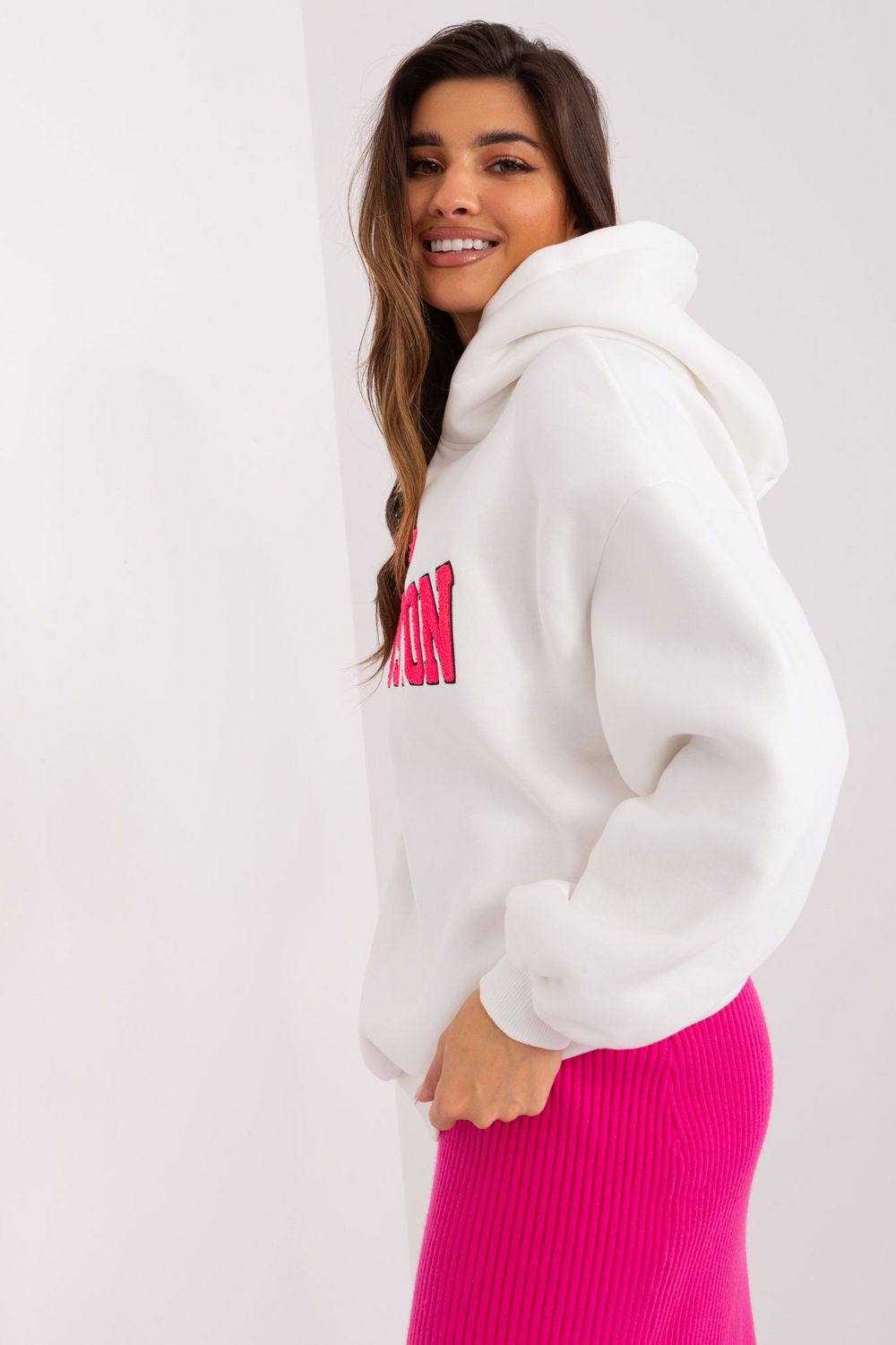 beige - Sweatshirt model 206659 Factory Price