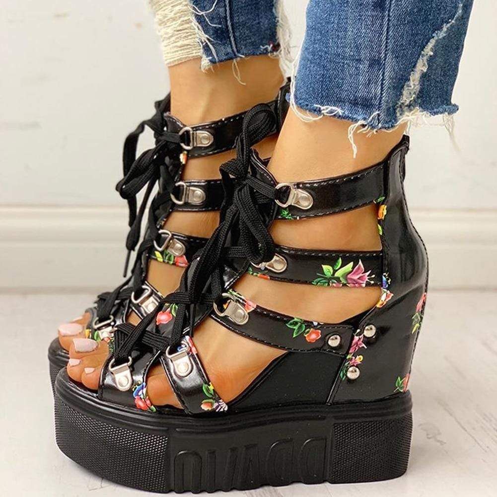 Zayra Rose Floral Escape Casual Wedge Sandals – Lightweight Rose Print for Women, Shoe Size: 34, Color: Black