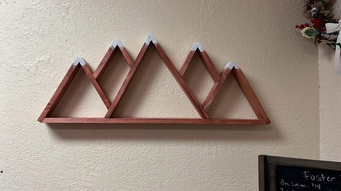 Snowy peak mountain shelves
