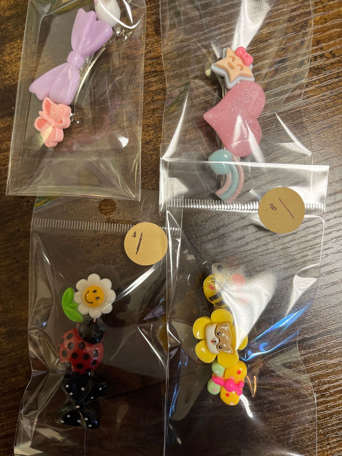 Hair clips