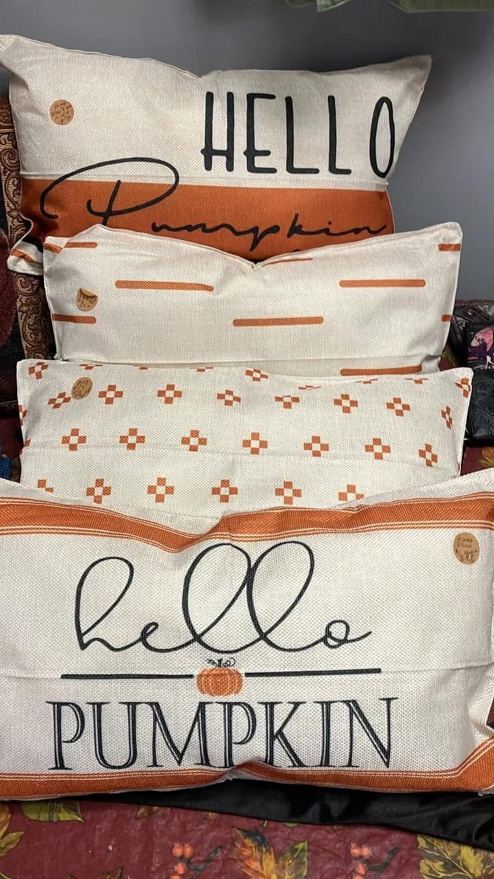 Harvest pillows