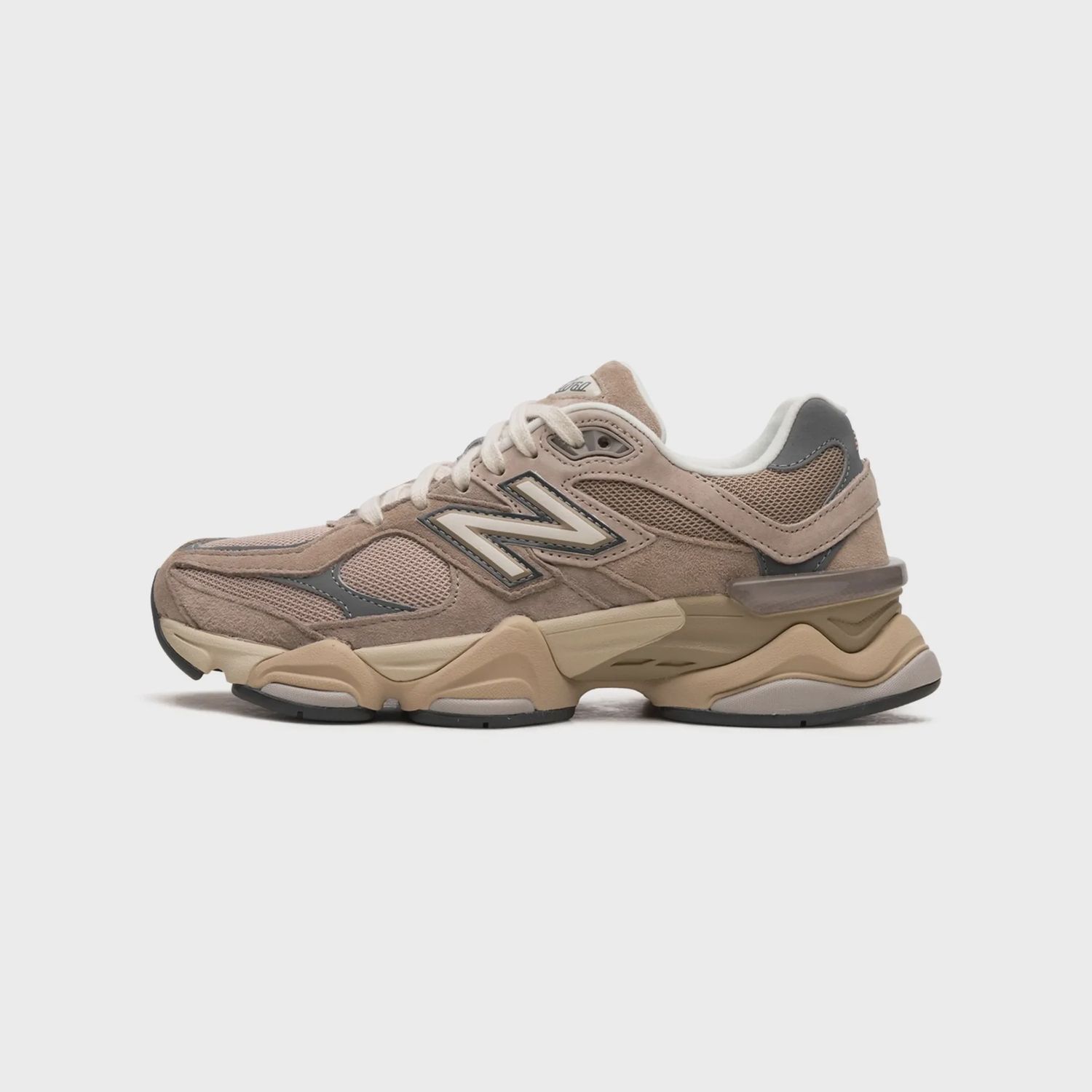 New Balance 9060 Driftwood Castlerock