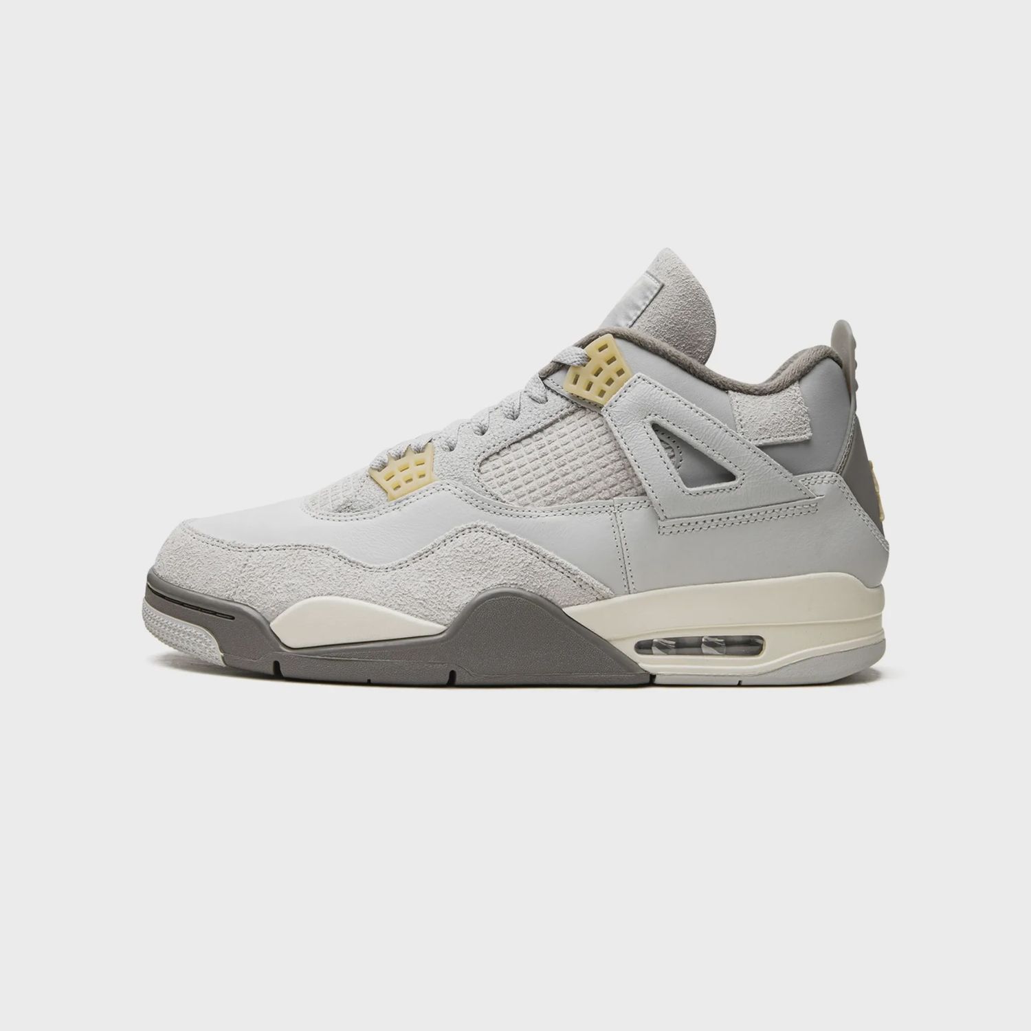 Jordan 4 Retro SE Craft Photon Dust