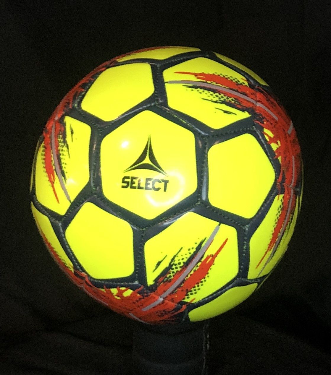 Select Classic v21 Soccer Balls Size 3