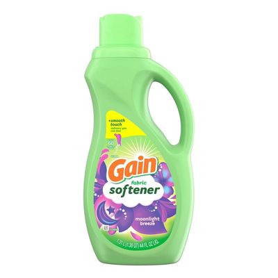 GAIN ULTRA FABRIC SOFTENER 1.31L MOONLIGHT BREEZE 60LOADS