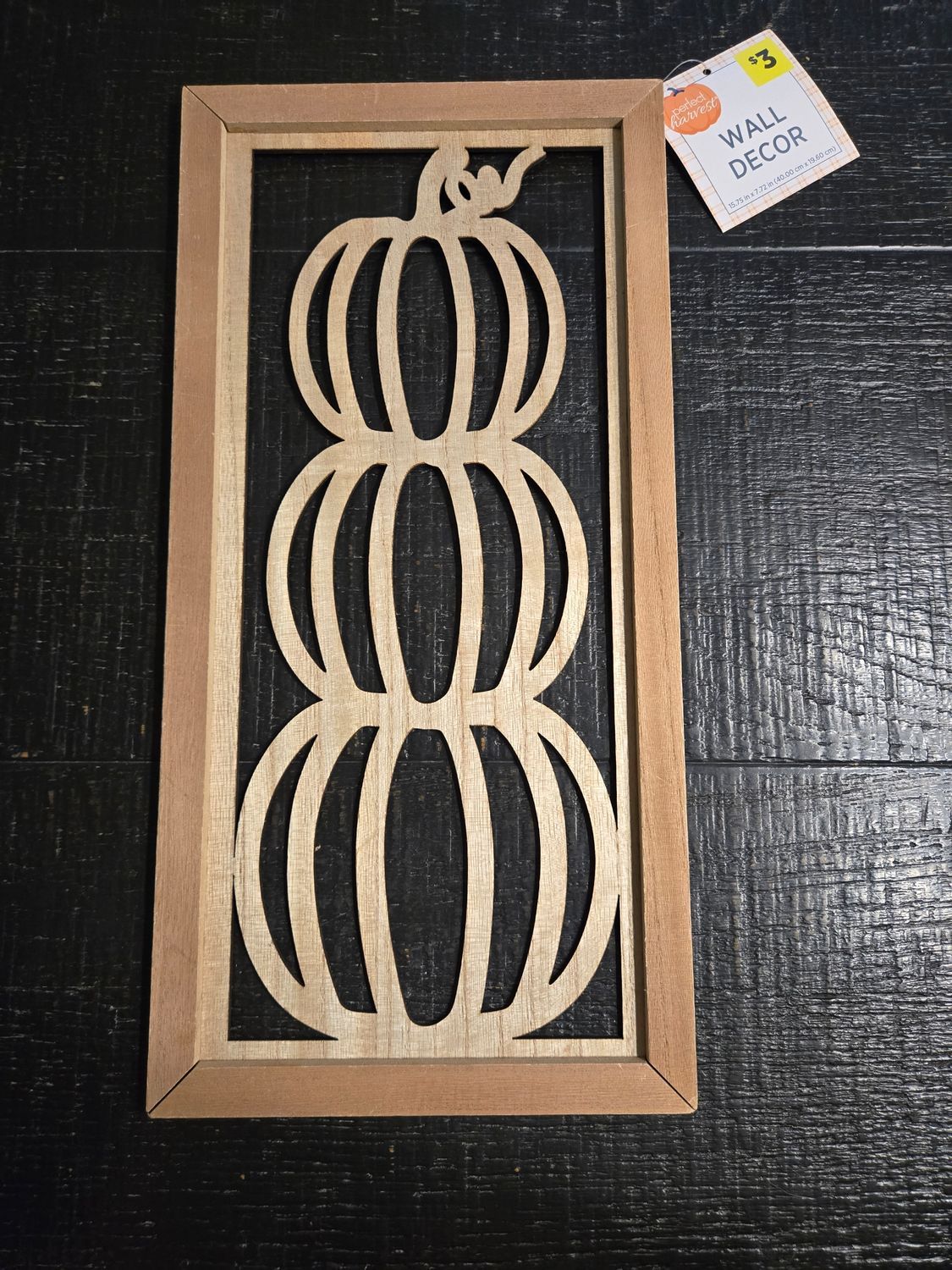 Wooden stacked pumpkin wall