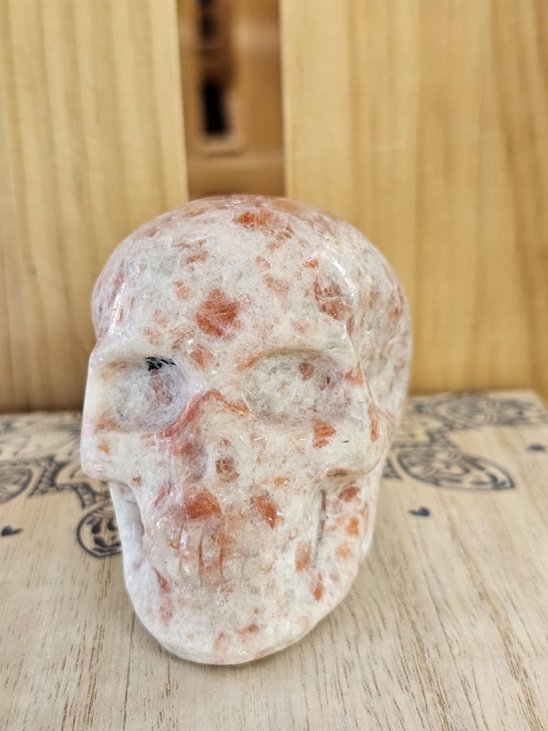 Skull - Sunstone