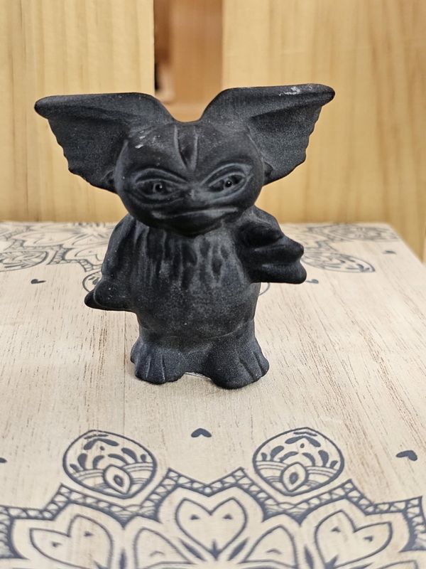 Gizmo - Matte Obsidian