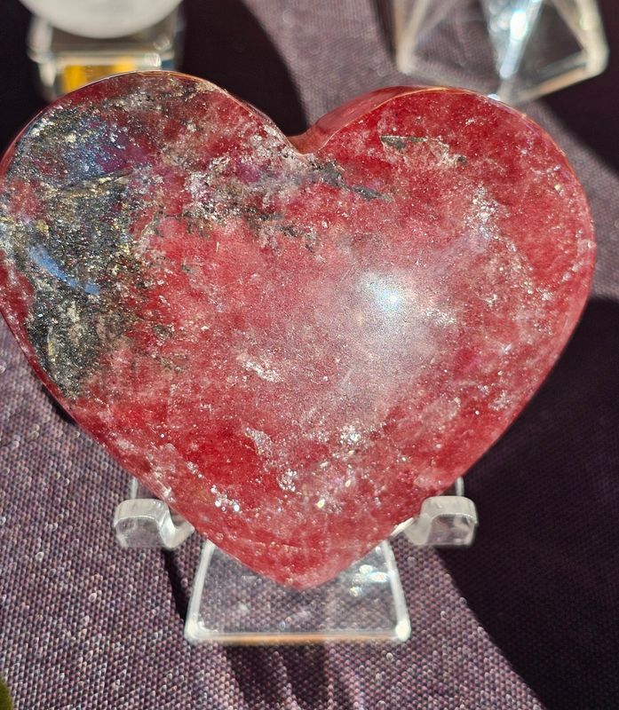 Heart rhodonite