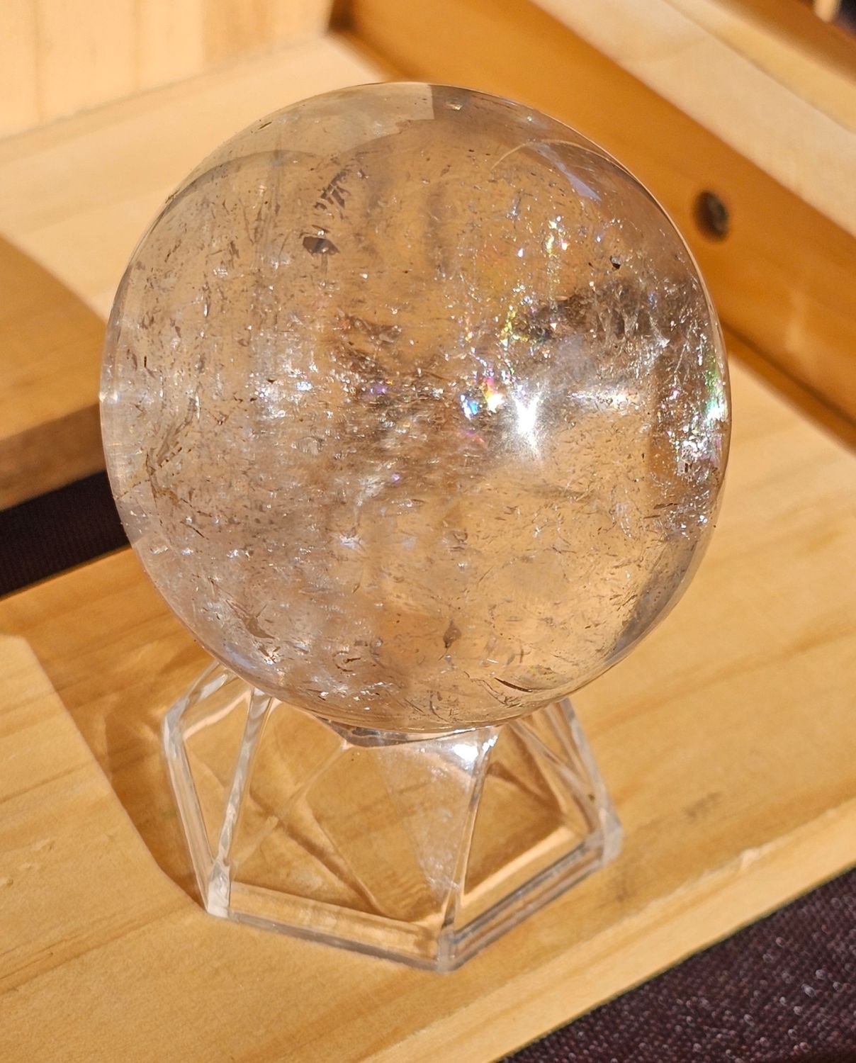 Sphere clear quartz (small)